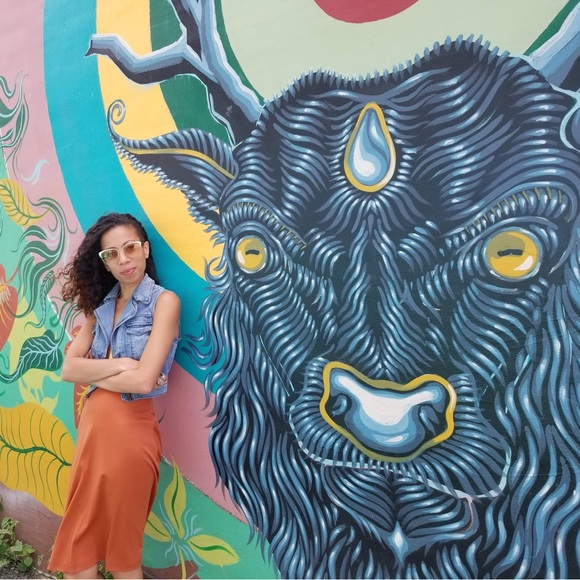 Meet your Posher, Joelle - Picture 10 of 10